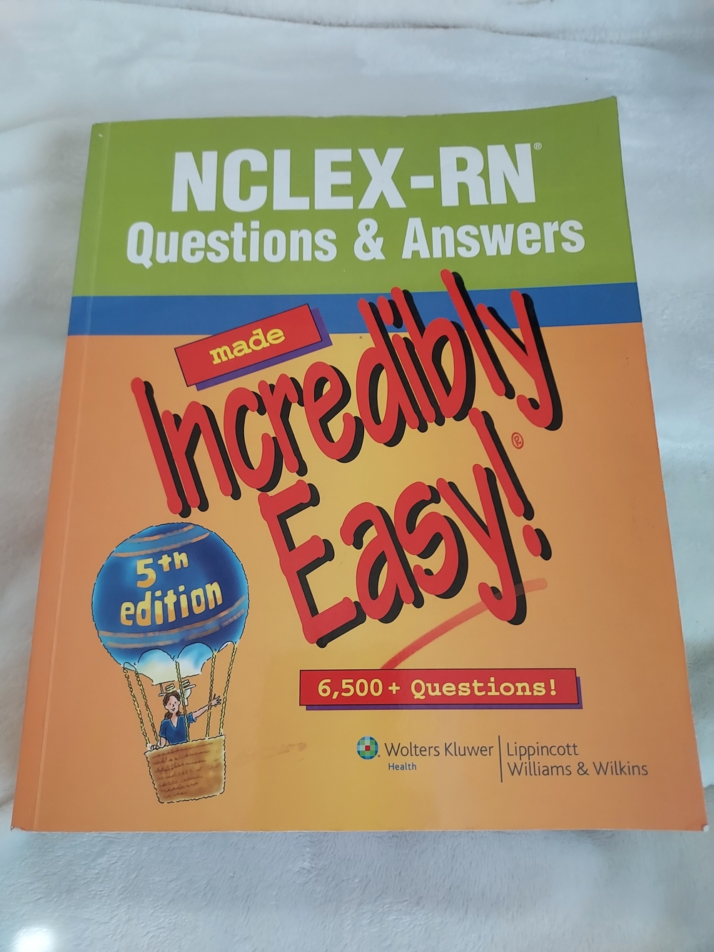 NCLEX-RN Questions & Answers Study Guide Book 5th Edition Lippincott Paperback